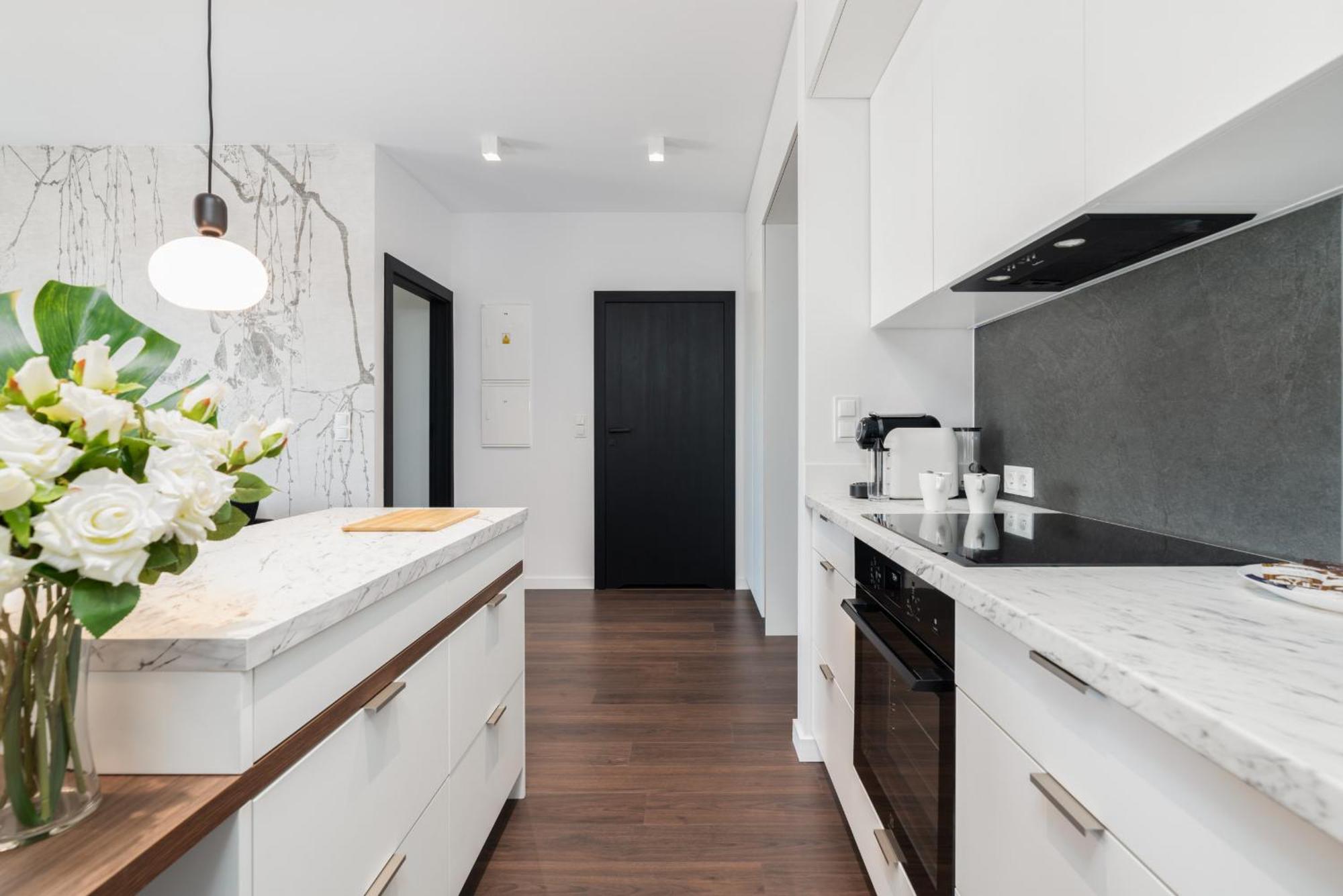 Stylish & Comfy Garbary Apartments With Parking By Noclegi Renters Poznaň Exteriér fotografie