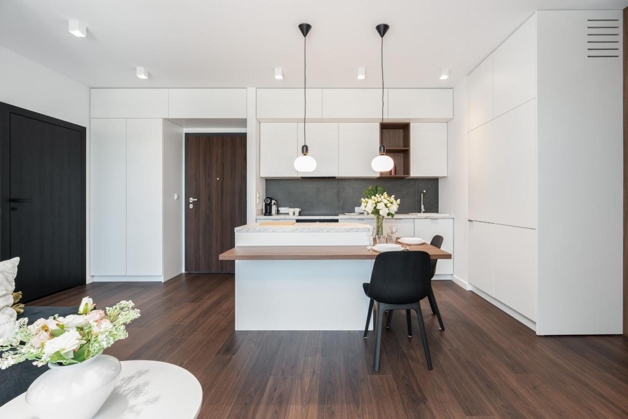 Stylish & Comfy Garbary Apartments With Parking By Noclegi Renters Poznaň Exteriér fotografie